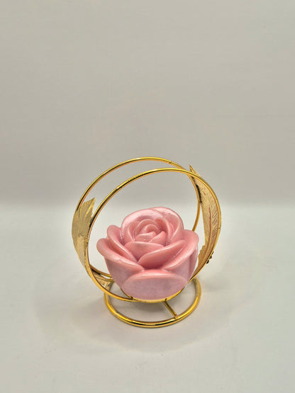 Rose parfumée sur support