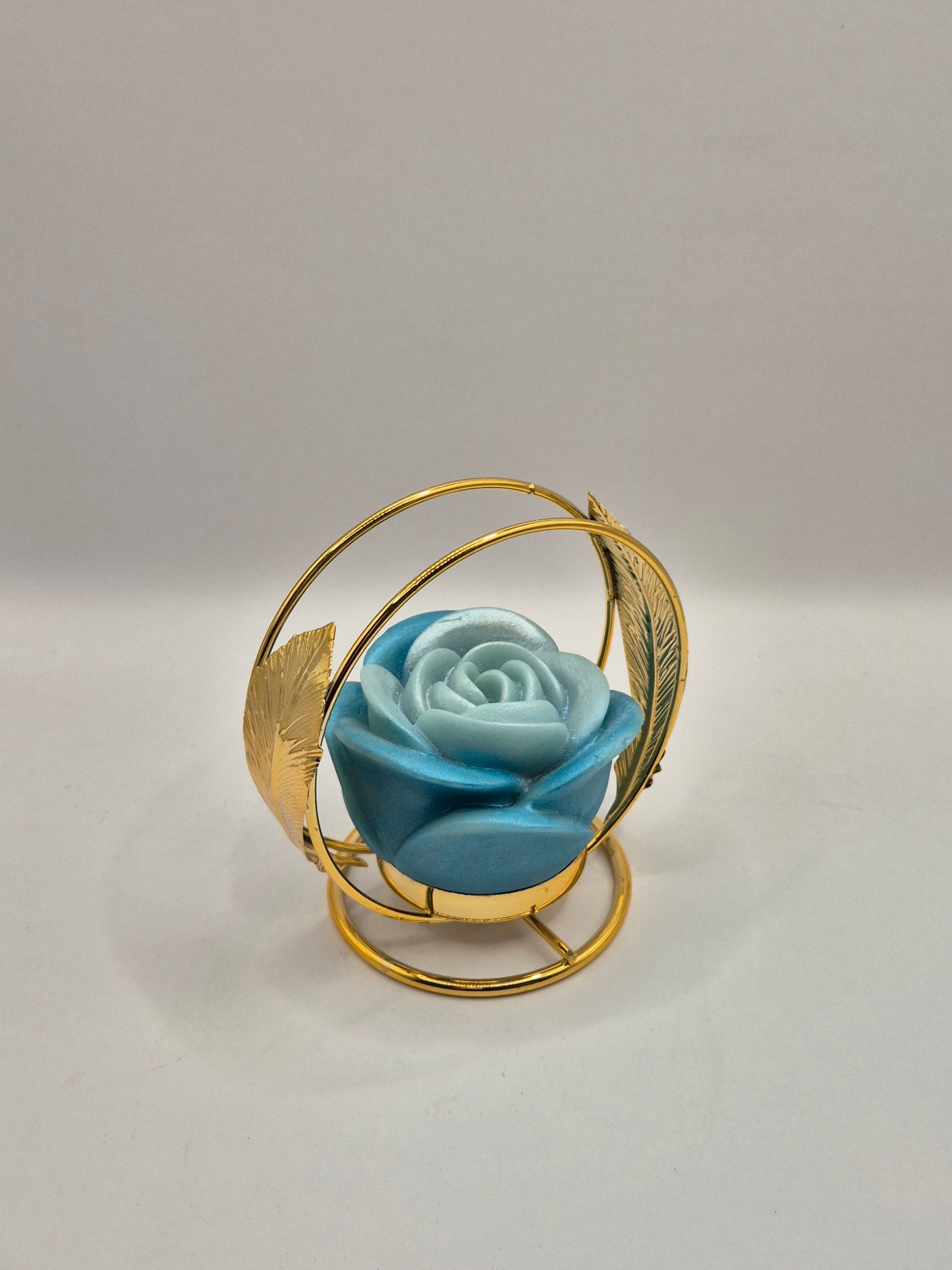 Rose parfumée sur support