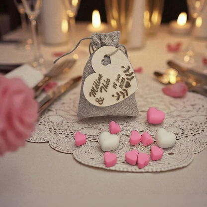 Melting souvenir pouch