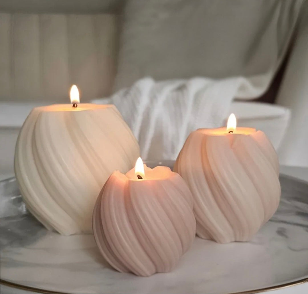 Lot de 3 Bougies Boules Torsadées